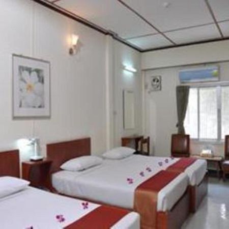 Swan Hotel Банкок Екстериор снимка