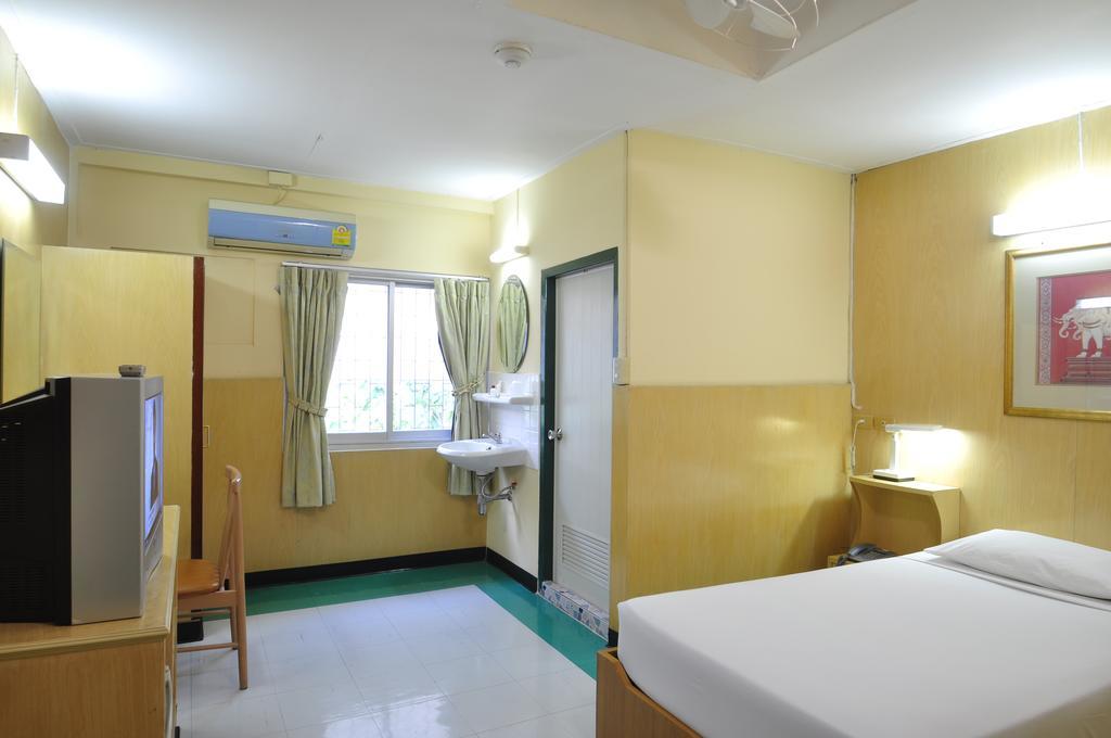Swan Hotel Банкок Екстериор снимка